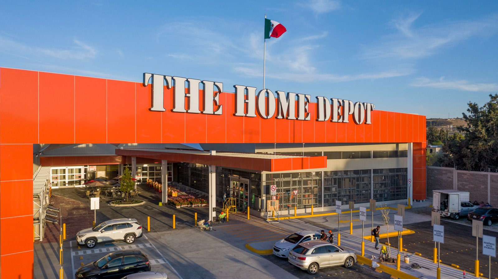 The Home Depot Corregidora Recibe Certificación LEED Como Espacio ...