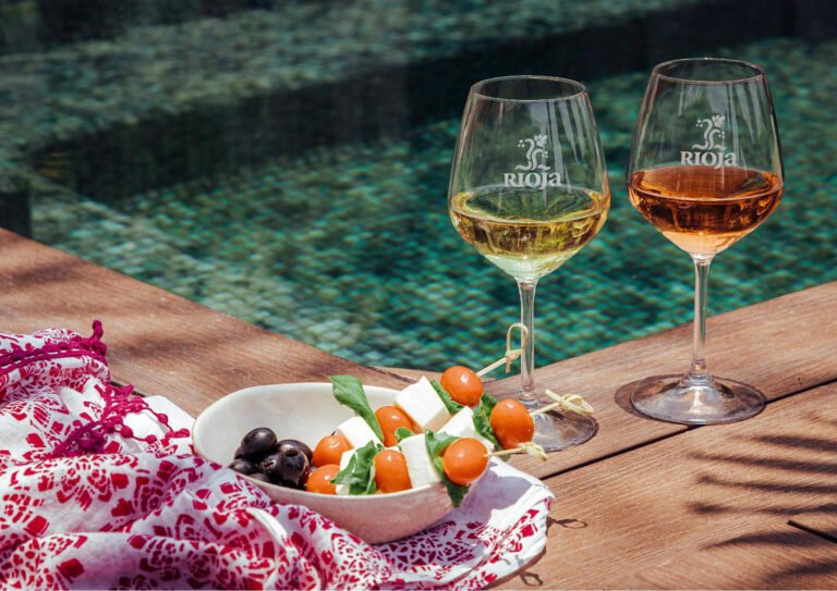 Vino Rioja, Recetas y Verano: La Trilogía Definitiva para un Placer Inolvidable