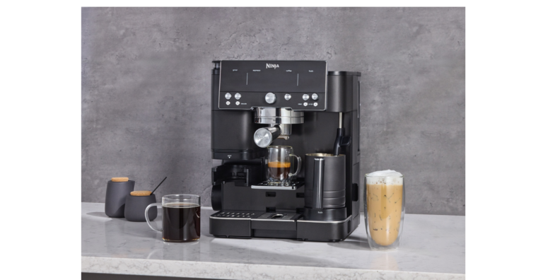 SharkNinja presenta Ninja Luxe Café Black: el nuevo ícono de las cocinas total black